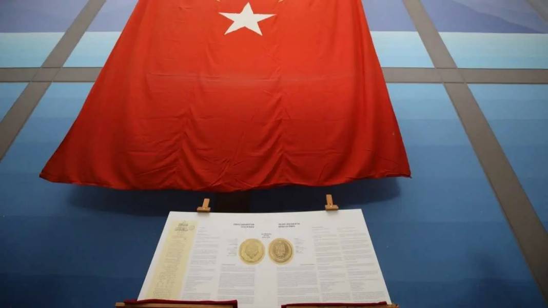 Akdeniz Üniversitesi’nde Tarihe Dokunan Sergi! 6